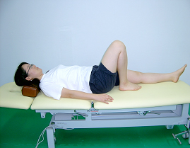 바로 누운 자세에서 능동 관절 운동