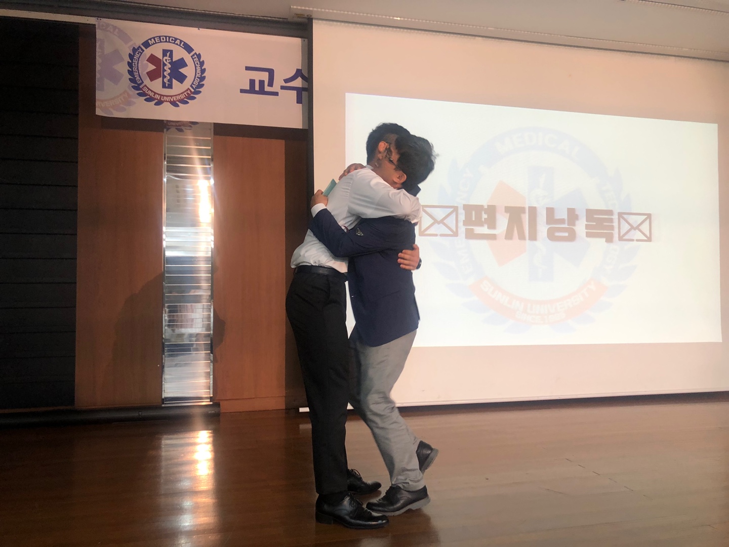 KakaoTalk_20190515_232148438_06.jpg