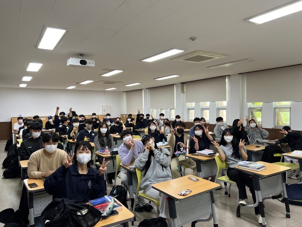 KakaoTalk_20220515_155742764_04.jpg